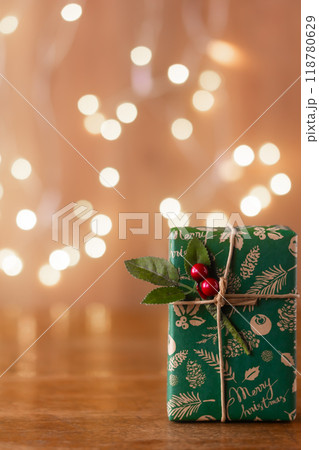 キラキラしたクリスマスプレゼント キラキラしたクリスマスプレゼント 118780629