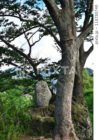 諏訪峡　奇岩と怪石の連続。息をのむ美しさ　ラフティング 118780740