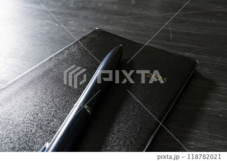 ペンと手帳2025 ペンと手帳2025 118782021
