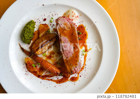 鴨と野菜のロースト 118782481