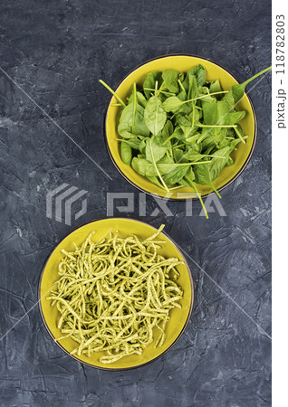 Pasta, spinach spaghetti. 118782803