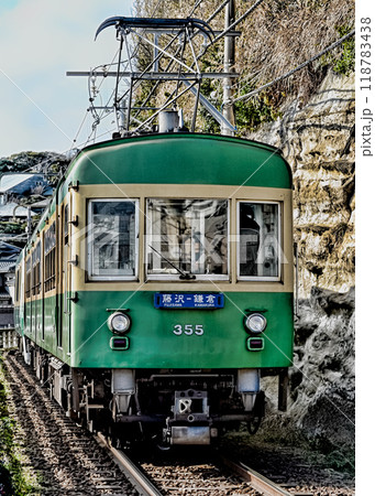 江ノ電の電車 118783438