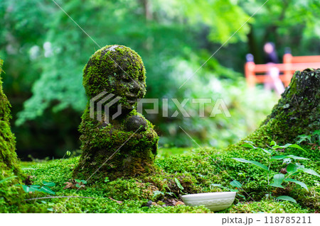 京都市左京区大原来迎院町　三千院（声明発祥の地）　おさな六地蔵 118785211