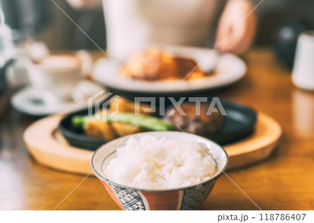 White rice bowl serve with Japanese style menu in restaurant 118786407