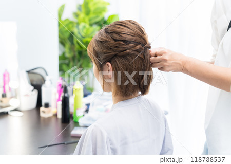 ヘアメイク 髪型 メイク ヘアメイク 髪型 メイク 118788537