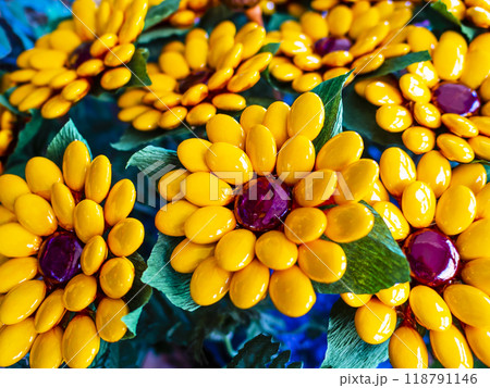 Stunning bunch of sunflowers made with typical Sulmona's confetti, Italy 118791146