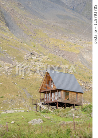 wooden house in mountains of Kazbegi. great place for recreation and tourism. 118793785