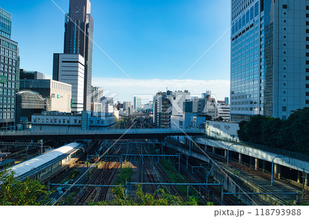 新宿バスタから望む代々木方面の風景 新宿バスタから望む代々木方面の風景 118793988