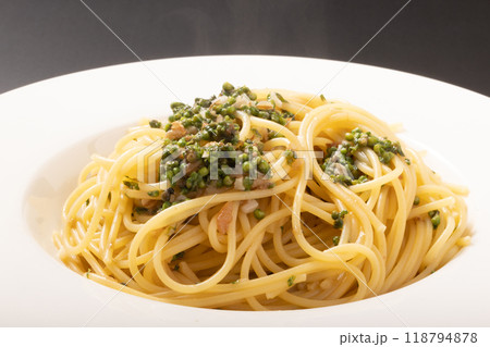 しその実と梅のパスタ（バター醤油） 118794878