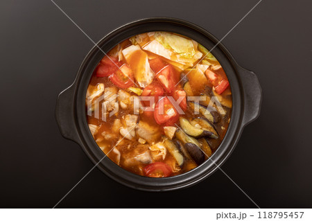 トマト鍋(鶏もも肉 なす キャベツ) トマト鍋(鶏もも肉 なす キャベツ) 118795457