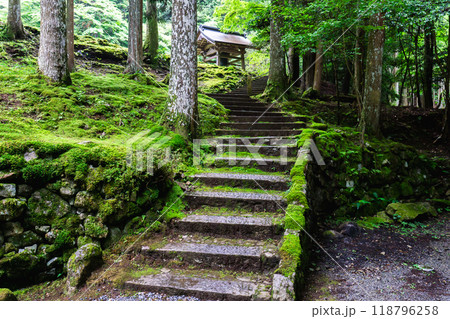 京都市左京区大原来迎院町 来迎院(魚山大原寺) 参道(声明の修練道場) 京都市左京区大原来迎院町 来迎院(魚山大原寺) 参道(声明の修練道場) 118796258