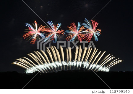 四大花火師の饗宴　＜利根川大花火大会2024＞ 118799140