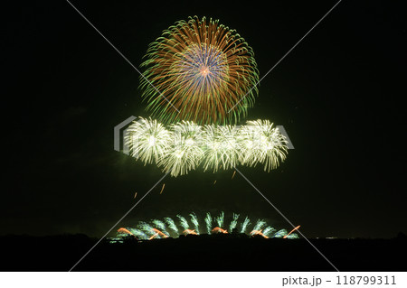 四大花火師の饗宴 <利根川大花火大会2024> 四大花火師の饗宴 <利根川大花火大会2024> 118799311