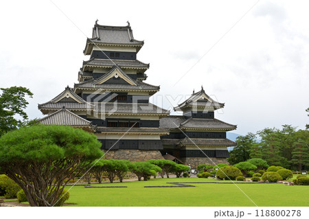 日本100名城・松本城 118800278