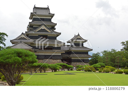 日本100名城・松本城 118800279