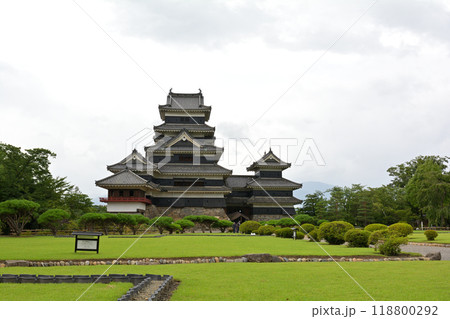 日本100名城・松本城 118800292
