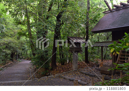 名古屋・熱田神宮 118801803