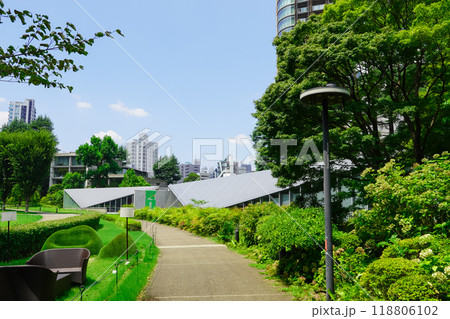 安藤忠雄が手掛けた21_21 DESIGN SIGHT（東京都港区六本木） 118806102