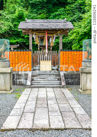 京都市左京区大原来迎院町　出世稲荷神社（秀吉の聚楽第の邸内社）　本殿（出世開運の神） 118806241