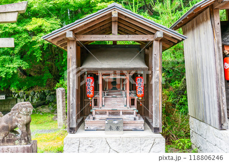 京都市左京区大原来迎院町　出世稲荷神社（出世開運の神）　三石大神（禄石大神）勝負の神様 118806246