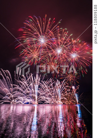 「箱根芦ノ湖オータム花火フェスティバル」花火 118809188