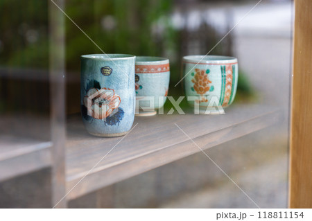 岐阜県高山市桜町 桜山八幡宮門前 飛騨高山陶器 岐阜県高山市桜町 桜山八幡宮門前 飛騨高山陶器 118811154