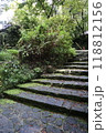 静寂の誘い、苔むす石段 118812156