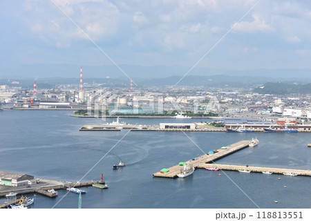 東日本大震災からの復興が進むいわき小名浜港 東日本大震災からの復興が進むいわき小名浜港 118813551