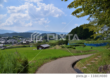 明日香・国営飛鳥歴史公園からの明日香村の眺望 118814080