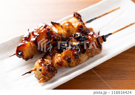 おいしい鶏皮の焼き鳥 118816424