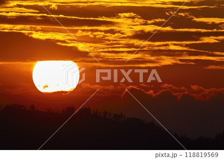 Western Tatras (Rohace) in spring time, Slovakia 118819569