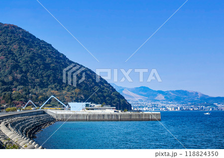 うみたまごと高崎山と別府市街地 118824350