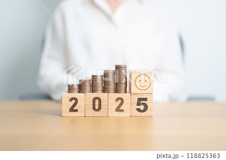 Happy New Year 2025 with Coins stack and Smile icon. goal, Money, Budget, investment, financial, savings, New Year Resolution, Satisfaction, feedback, Review and good year concept 118825363