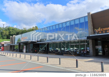 中央自動車道 談合坂サービスエリア(下り線)施設外観 中央自動車道 談合坂サービスエリア(下り線)施設外観 118828005