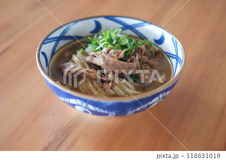 japanese noodles in white bowl 118831019