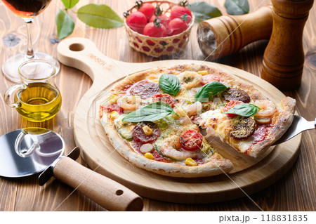 ミックスピザ 118831835