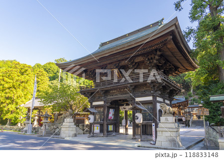 日牟禮八幡宮 楼門(滋賀県近江八幡市) 日牟禮八幡宮 楼門(滋賀県近江八幡市) 118833148