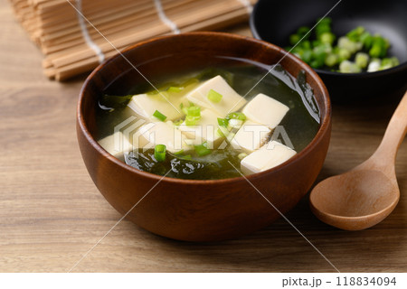 Miso soup with tofu, wakame seaweed and spring onion, Traditional Japanese soup Miso soup with tofu, wakame seaweed and spring onion, Traditional Japanese soup 118834094