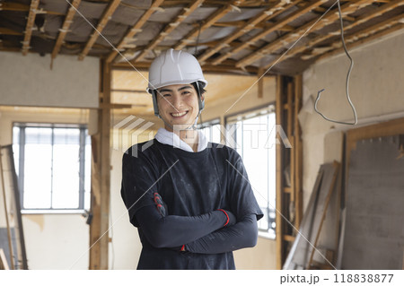 内装解体現場　リノベーション　リフォーム　　 118838877