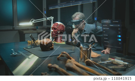 3D animation of virtual display with software for scanning fossil skull 3D animation of virtual display with software for scanning fossil skull 118841915