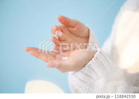 ハンドケア 女性 ハンドケア 女性 118842530