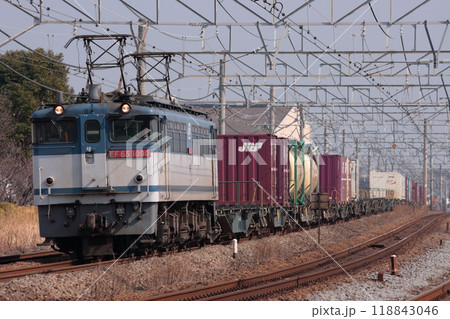 長大編成で東海道貨物線を走行するEF65-1090牽引の貨物列車_2010/2/22撮影 長大編成で東海道貨物線を走行するEF65-1090牽引の貨物列車_2010/2/22撮影 118843046