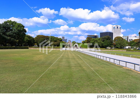 【広島県】秋の平和記念公園 118843866