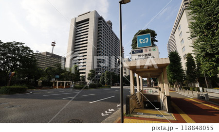東京メトロ丸ノ内線、日比谷線、千代田線の霞ケ関駅A7番出入口 118848055