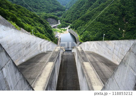 奈良俣ダム 群馬県利根郡みなかみ町 奈良俣ダム 群馬県利根郡みなかみ町 118853212