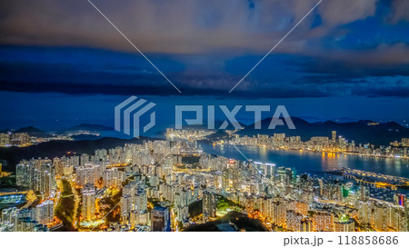 the eastern part of Kowloon offers a captivating cityscape 118858686