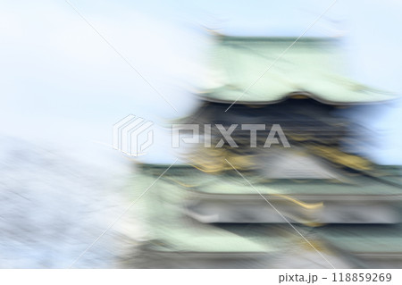 南海トラフ巨大地震発生イメージ　（ 大阪城公園天守閣 ） 118859269