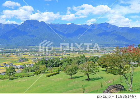 9月の安曇野 田園と北アルプス 9月の安曇野 田園と北アルプス 118861467