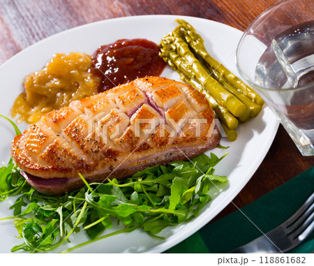 Whole duck breast Magret Whole duck breast Magret 118861682