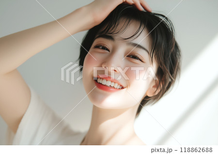 女性の美容イメージ(スキンケア・ヘアケア・ヘッドスパ) 女性の美容イメージ(スキンケア・ヘアケア・ヘッドスパ) 118862688